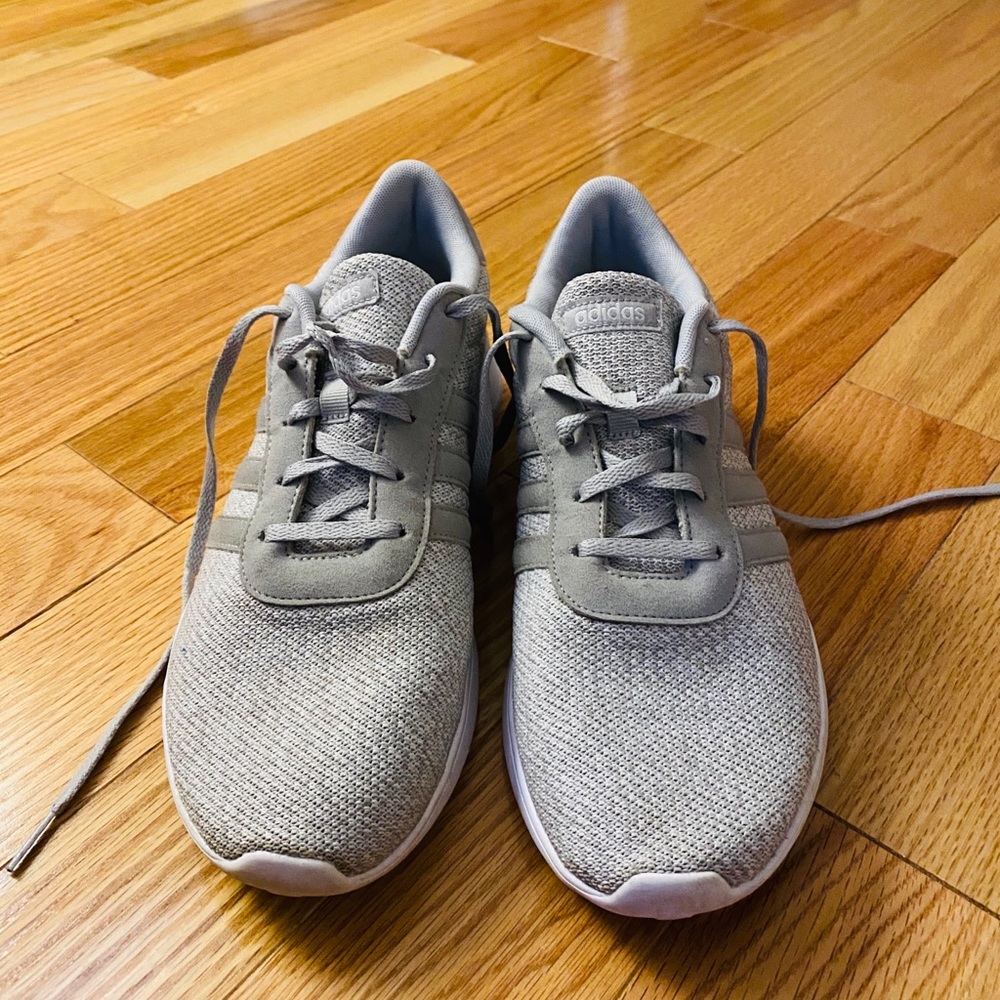 Adidas Cloudfoam sneakers